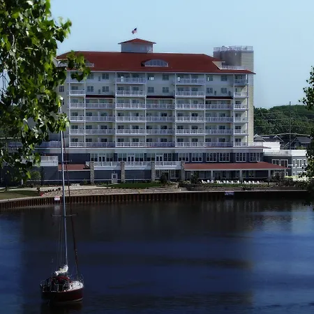 The Inn At Harbor Shores-3