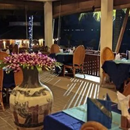 Coral Hotel Bangsaphan-3