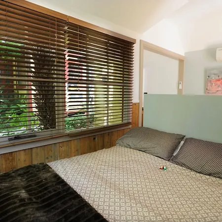 Como Cottage Accommodation-3