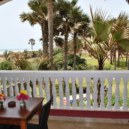 Lemon Creek Hotel Resort-2