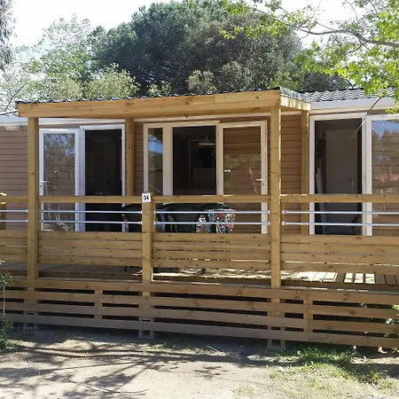 Camping La Pinede-3