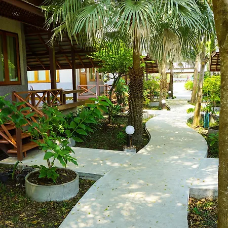 Baan Siriporn Resort - โรงแรมบ้านศิริพร รีสอร์ท-3