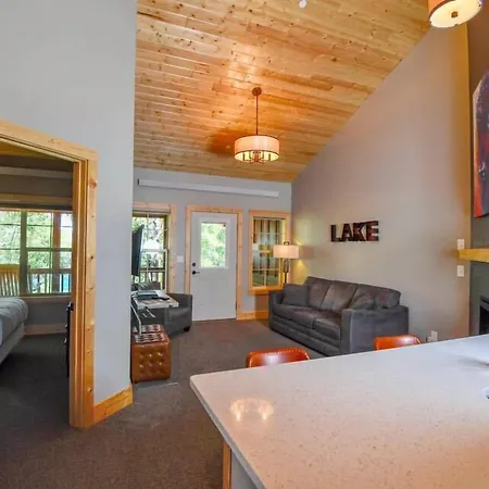 Lakeside Lodge Resort And Marina-3