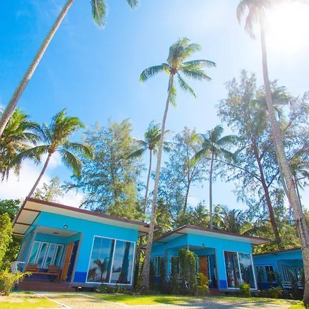 Seafar Resort-3