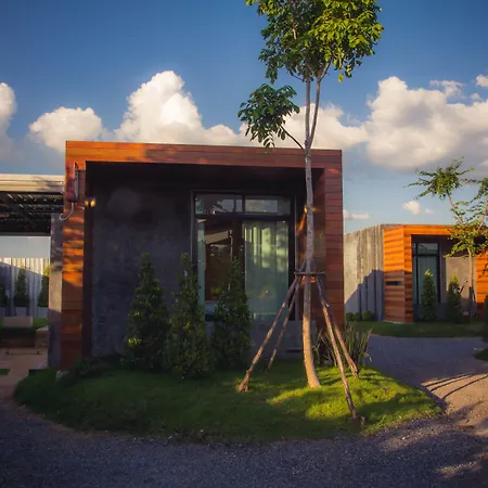 The Infinite Resort-2