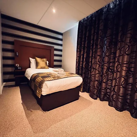 The Golf Hotel Woodhall Spa-3