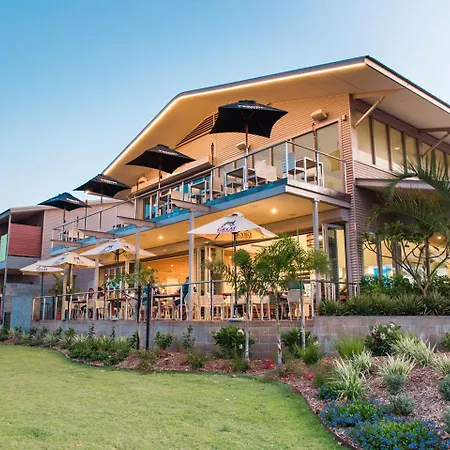 Onslow Beach Resort-2