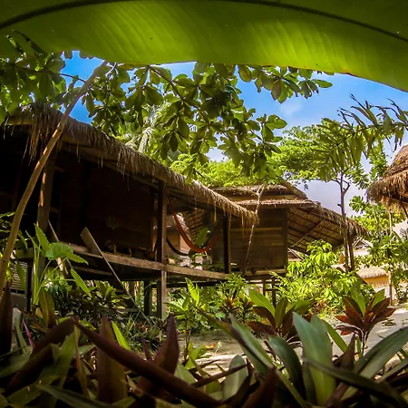 Castaway Resort Koh Lipe-2