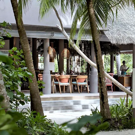 Vakkaru Maldives - Luxury Private Island Resort-3