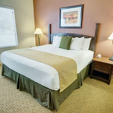Worldmark Phoenix - South Mountain Preserve-2