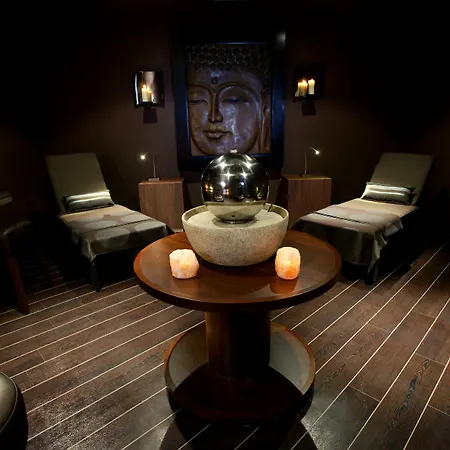 Macdonald Forest Hills Hotel & Spa-3