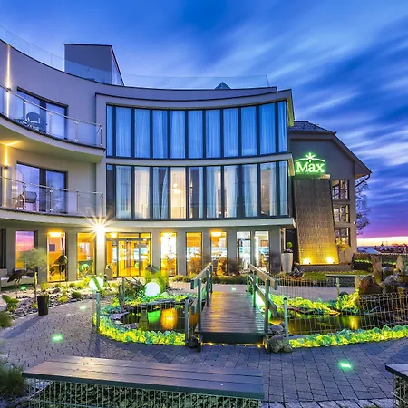 Max Health Resort Spa-3