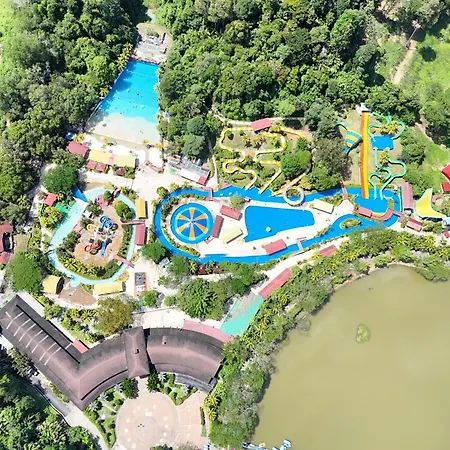 Bukit Merah Laketown Resort-3