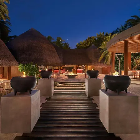 W Maldives-2