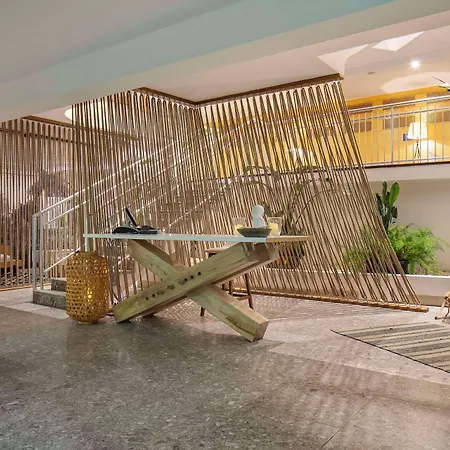 Doubletree By Hilton Bodrum Isil Club Ultra All-Inclusive Resort-3
