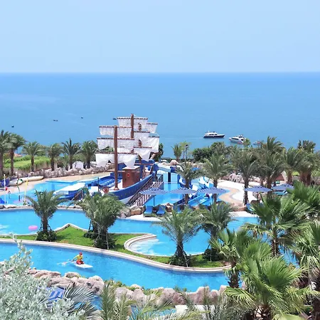 Centara Mirage Resort Mui Ne-3