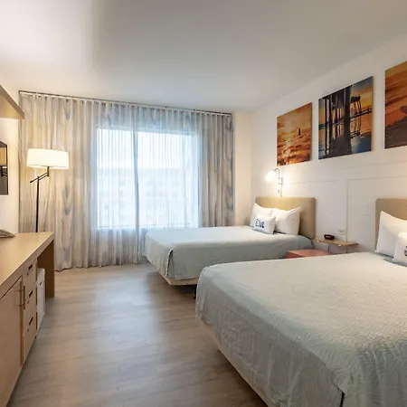 Universal'S Endless Summer Resort - Dockside Inn And Suites-2