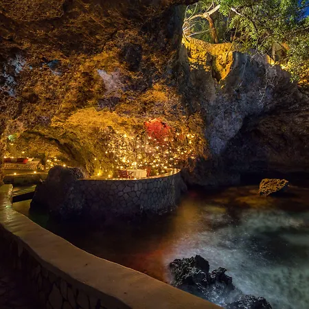 The Caves-3