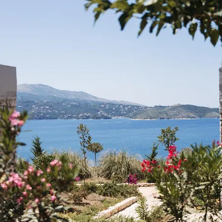 ARAMERAS Resort-2
