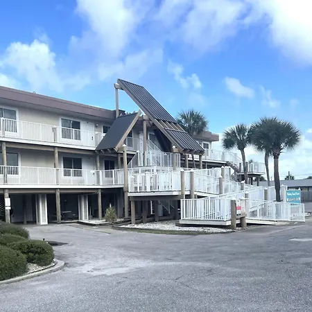 Soundside Holiday Beach Resort-2