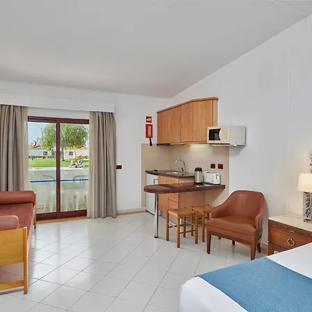 Hotel Apartamento Do Golfe-2