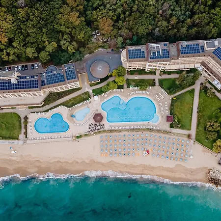 Hvd Riviera Beach Ultra All Inclusive & Mineral Pool - Private Beach & Free Parking-3