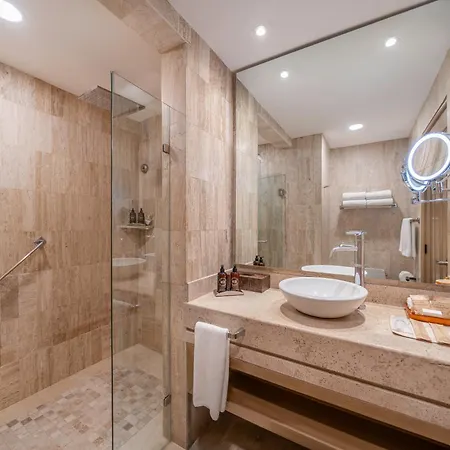 Velas Vallarta Suite Resort All-Inclusive-2