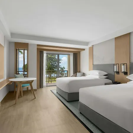 Phuket Marriott Resort & Spa, Merlin Beach-2