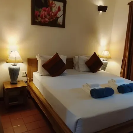 The Hive Hotel-3