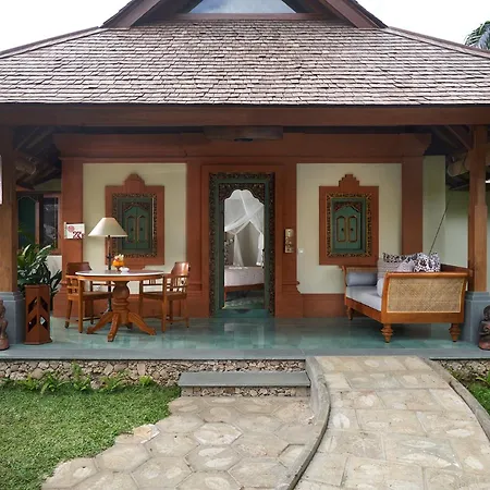 Tandjung Sari Hotel-3