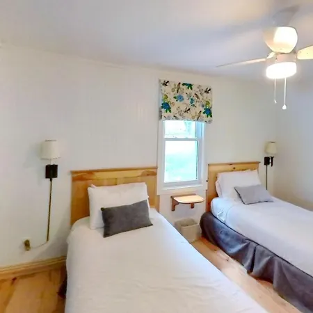 Elmhirst'S Resort-2