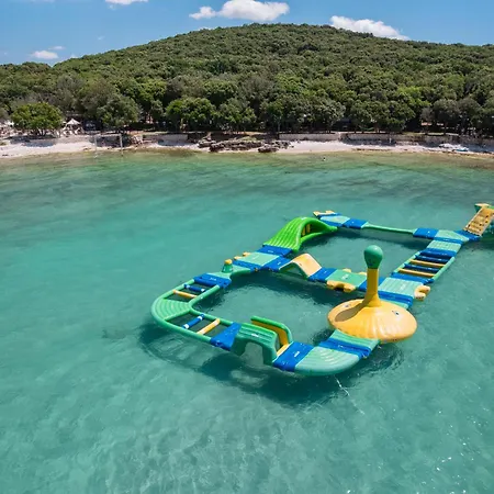 Camping Homes Mon Perin-3
