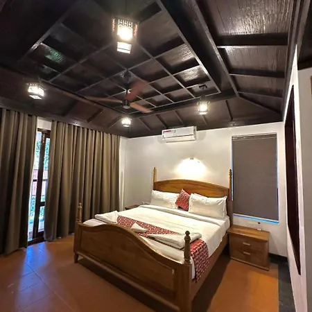 Heaven Inn Munnar-3