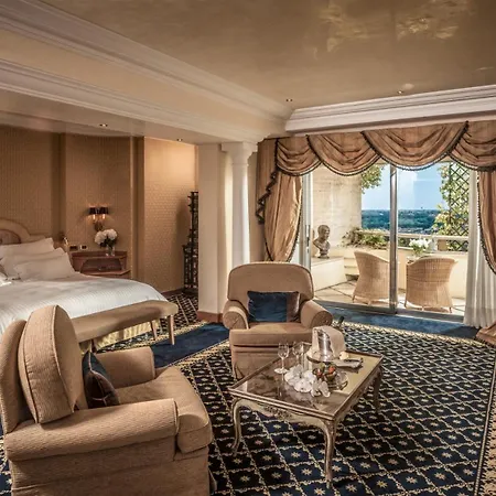 Rome Cavalieri, A Waldorf Astoria Hotel-2