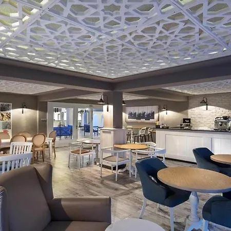 Club Marco Polo-2