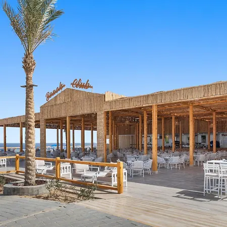 Pickalbatros Sea World Resort - Marsa Alam- "Aqua Park"-3