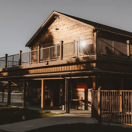 Teton Valley Resort-2
