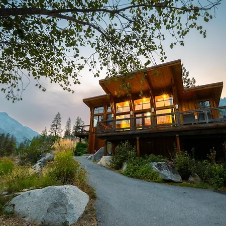 Sleeping Lady Mountain Resort & Spa-3