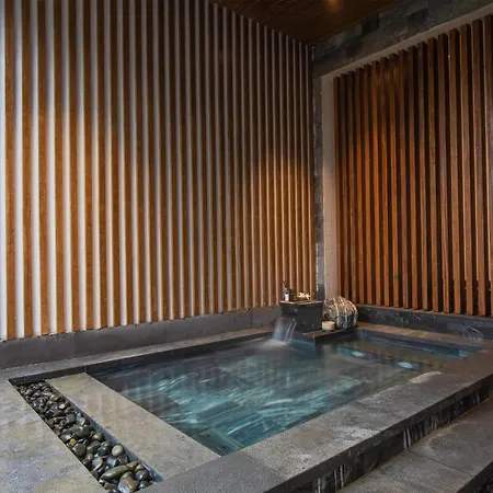Hilton Quang Hanh Onsen Resort-3