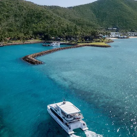 Intercontinental Hayman Great Barrier Reef-3