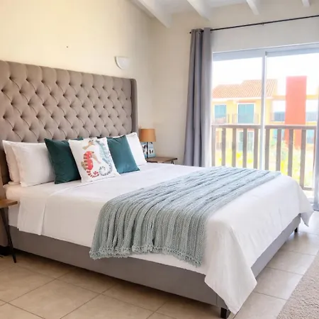 Palapa Beach Resort Curacao-3