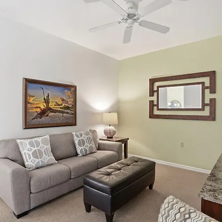 Greenlinks Golf Villas At Lely Resort-2