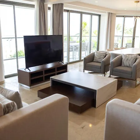 Royalton Riviera Cancun, An Autograph Collection All-Inclusive Resort & Casino (Adults Only)-2