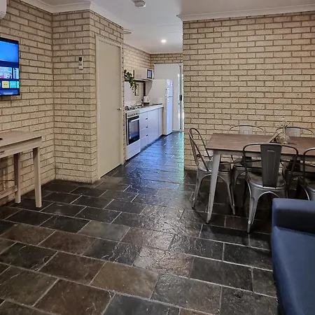 Busselton Villas And Glamping Village-2