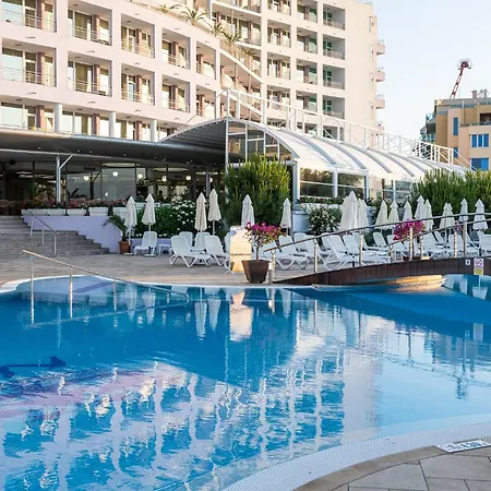 Hotel Neptun Beach-3