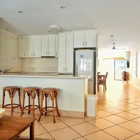 Kalua Holiday Apartments-2