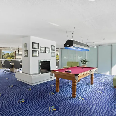 Mariner Shores Club-2