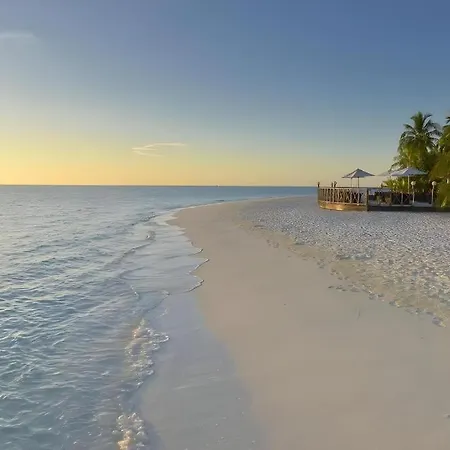 Angaga Island Resort And Spa-3