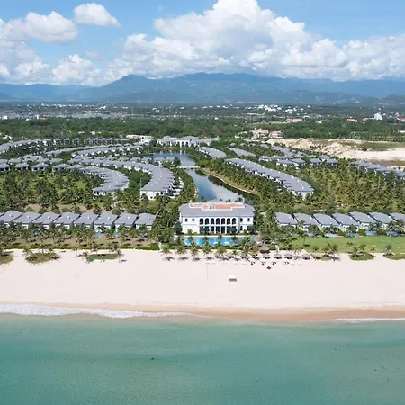 Melia Vinpearl Cam Ranh Beach Resort-3