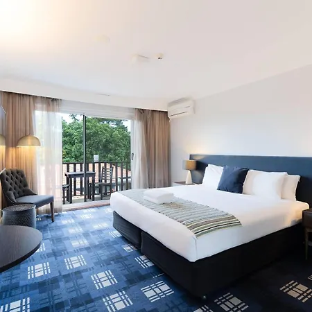 Comfort Resort Leura Gardens-3